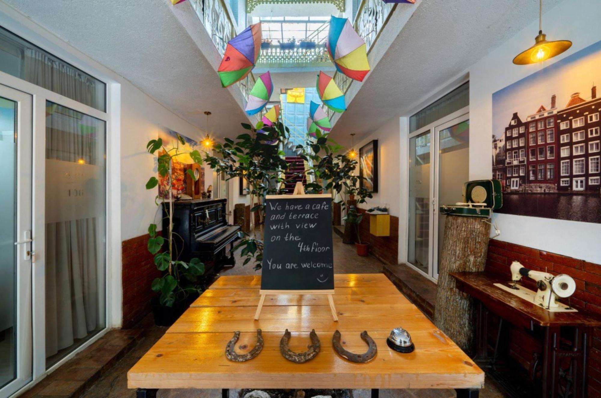 Hotel Tato & Coworking Space 第比利斯 外观 照片